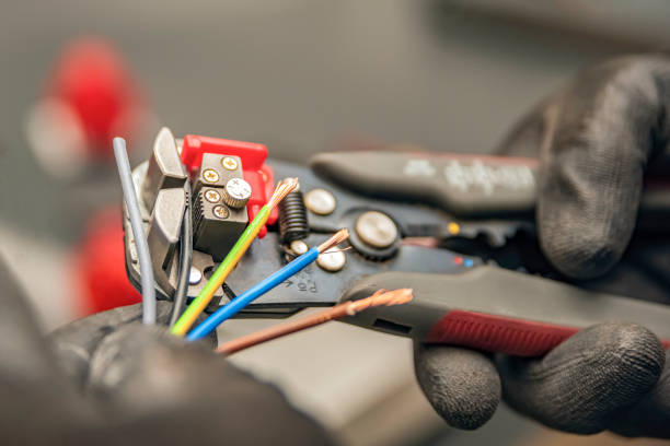 Best Emergency Electrical Repair  in Baxley, GA